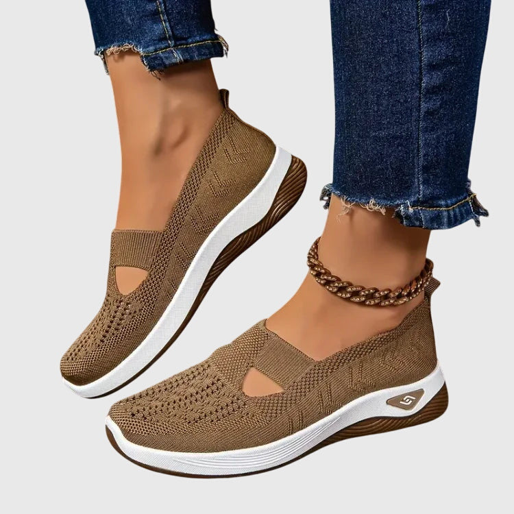 Lora - Orthopedic Walking Shoes