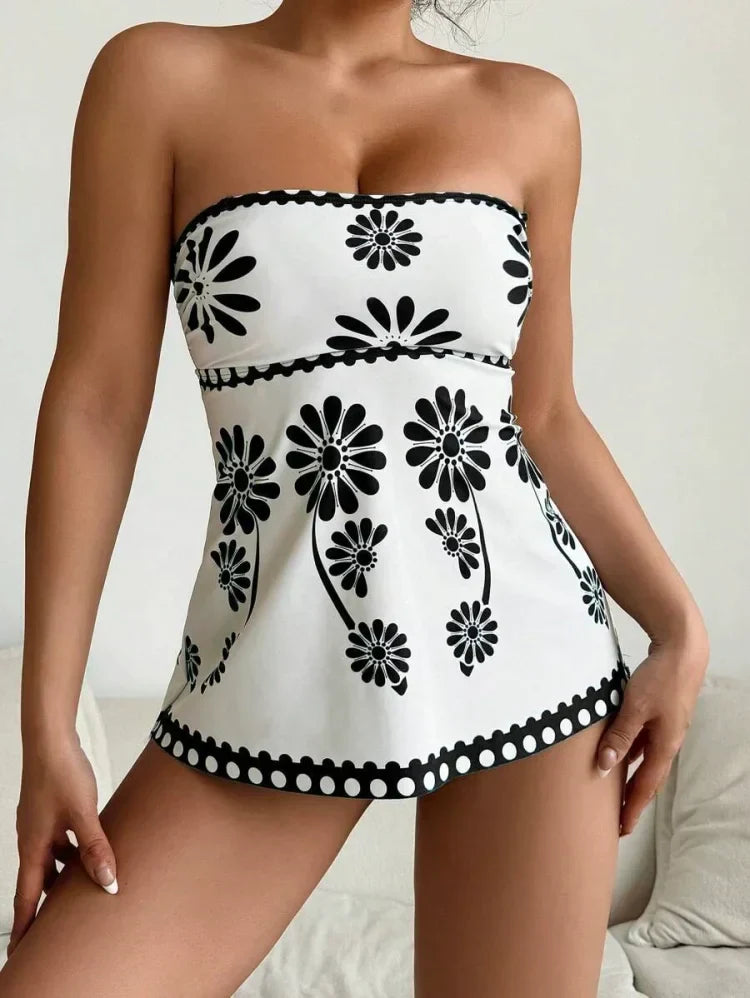 Margarita - Tankini Set with Floral Pattern and Tummy Coverage