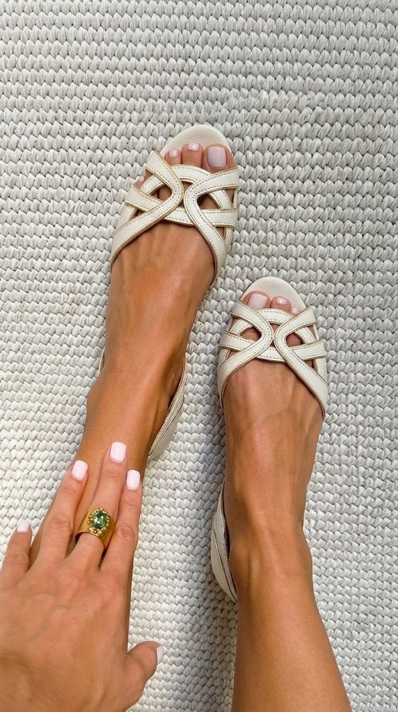 Camilla - Elegant Cream Woven Sandals