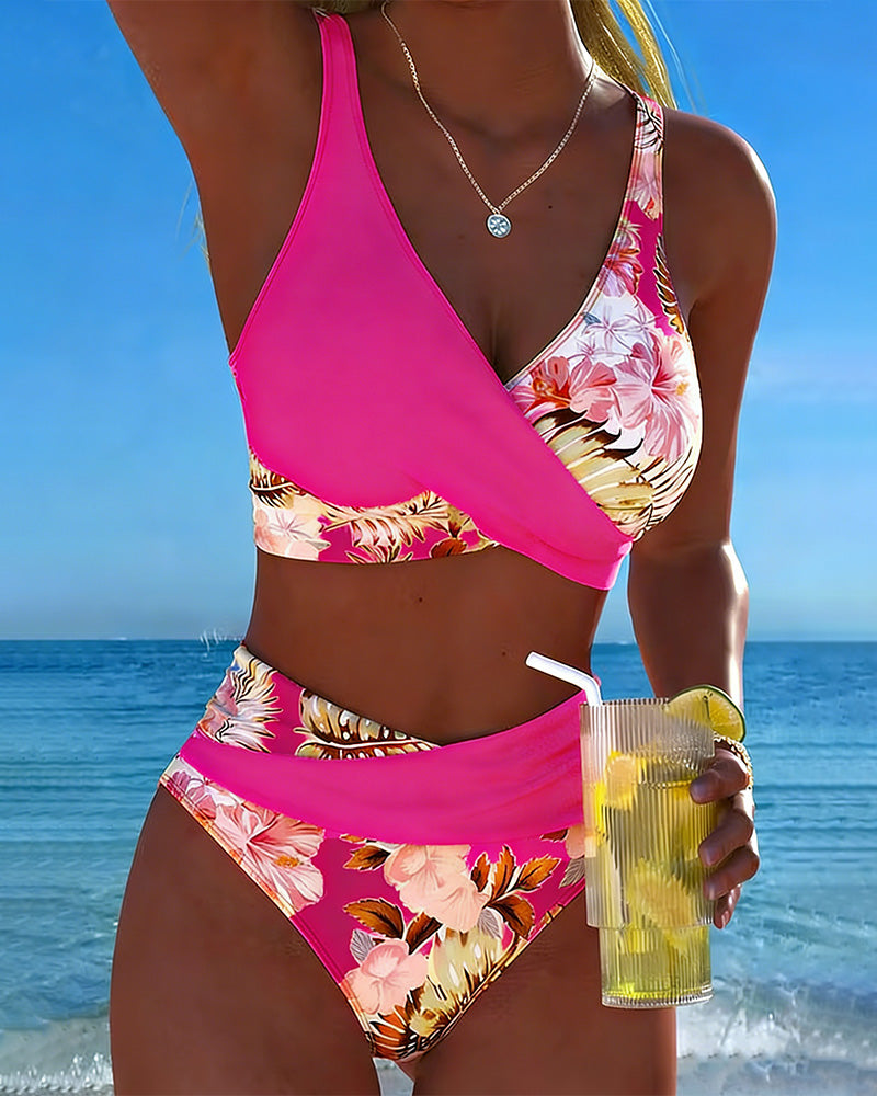 Bikini - Contrasting Floral Print and Opening