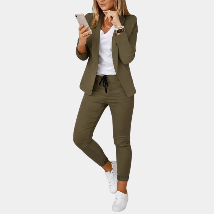 Mathilde - Premium Classic Ensemble