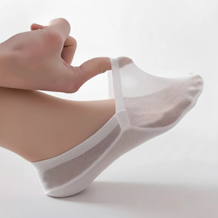 Vanessa - Invisible Socks