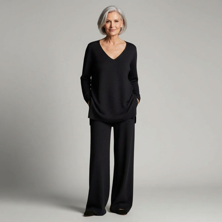 Anny - Elegant Comfortable Set