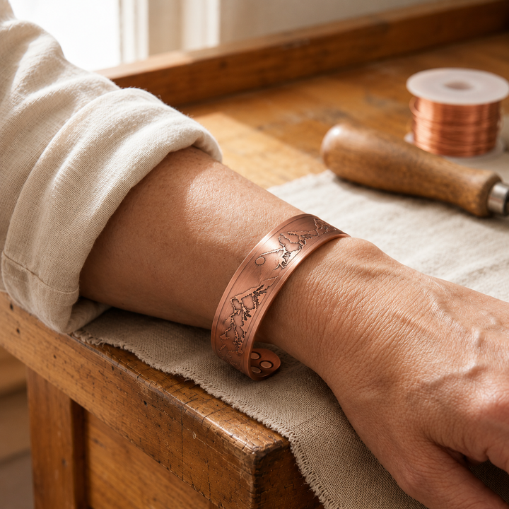 Mae & Luna Copper Bracelet - Howling Wolves