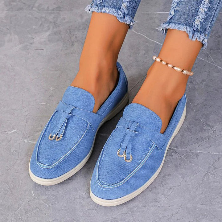 Saskia | Elegant Moccasins with Knotted Stitching