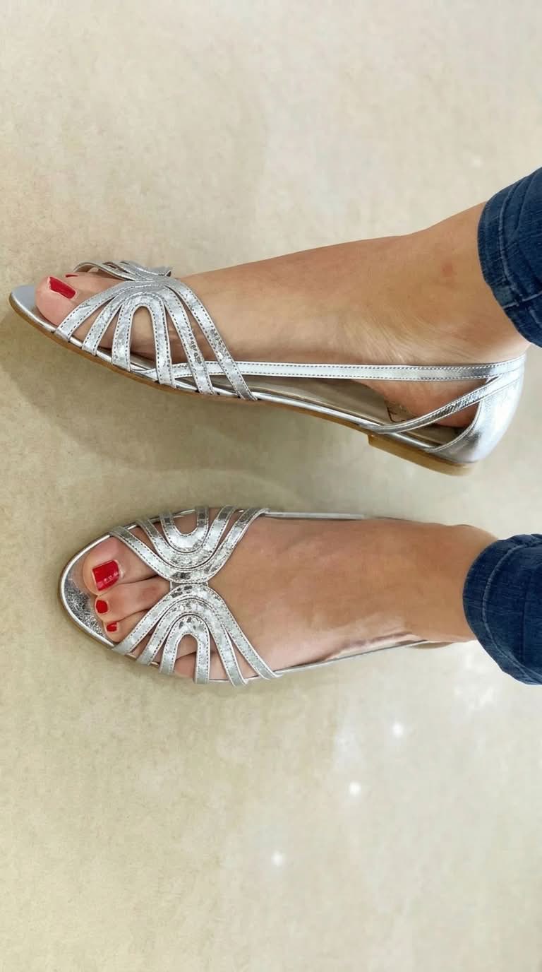 Éléonore - Golden Sandals Summer Light