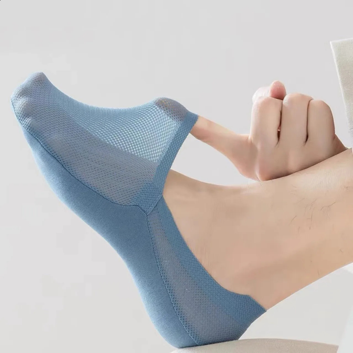 Vanessa - Invisible Socks