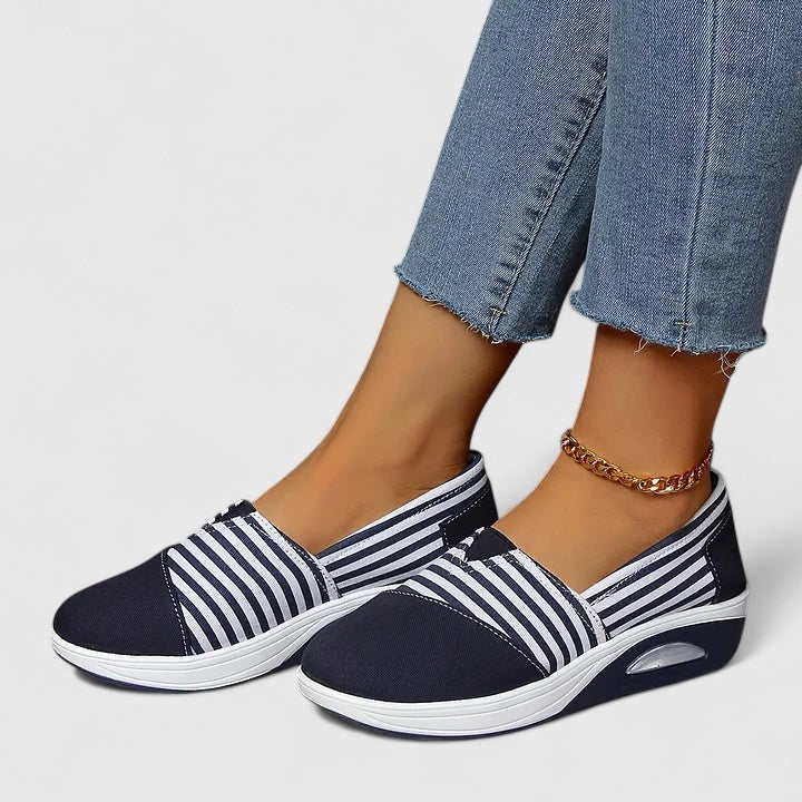 Julia - Orthopedic Sneakers