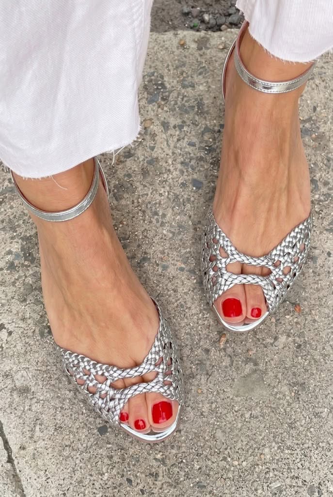 Isadora - Woven Golden Sandals