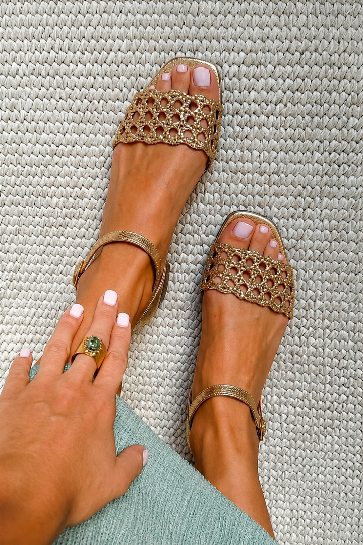Aurora - Golden Sandals Summer Enchantment