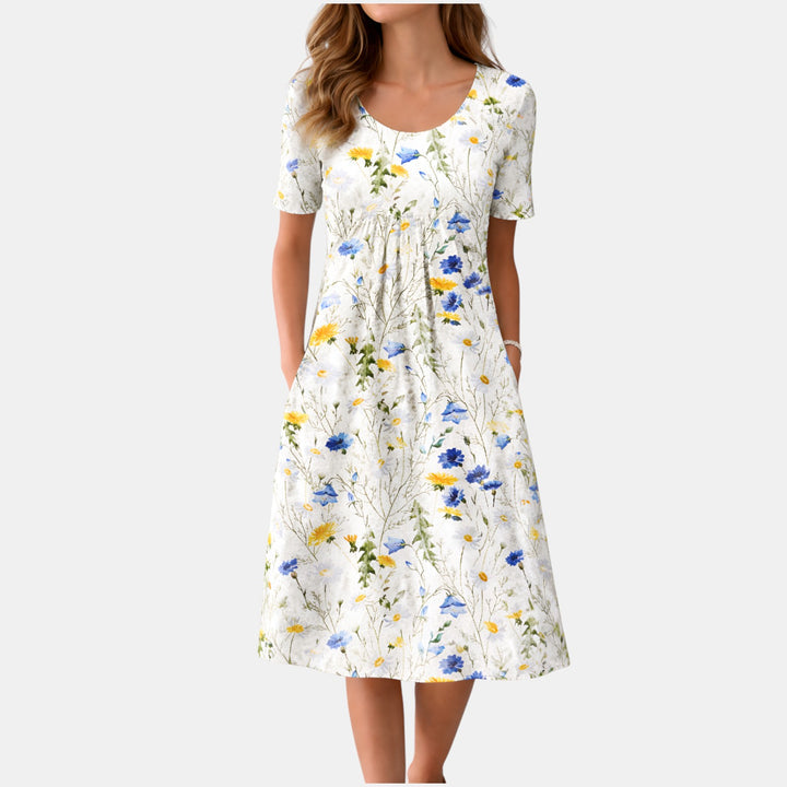 Gigi - Figure Flattering Dress