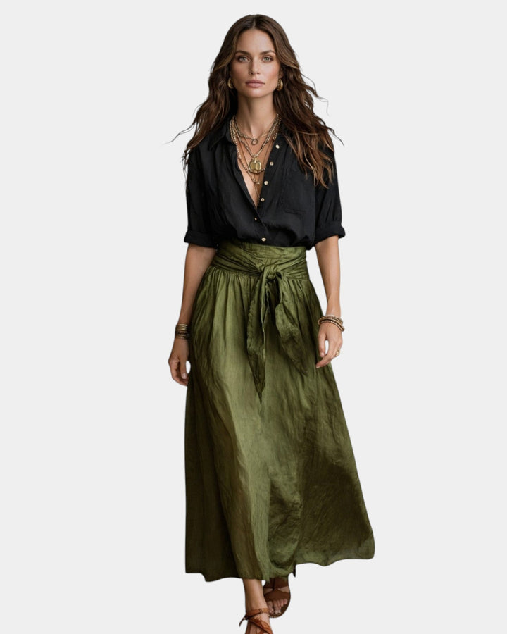 Dione - Midi skirt and loose black blouse