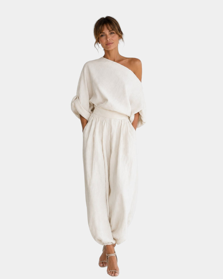 Lucette - Two-piece set with bare shoulders
