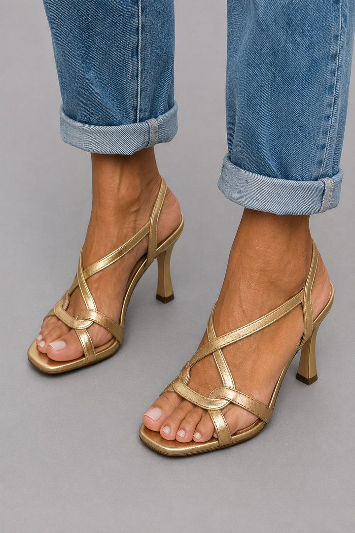 Soleil - Golden Sandals, Summer Charm