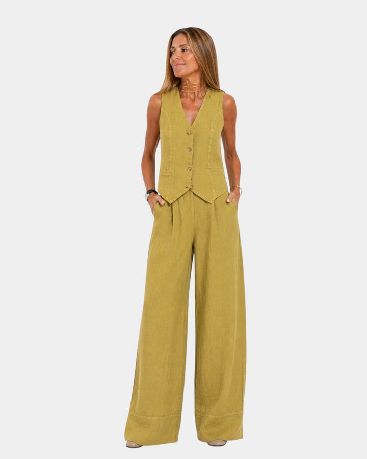 Assia - Sleeveless Vest and Pants Set
