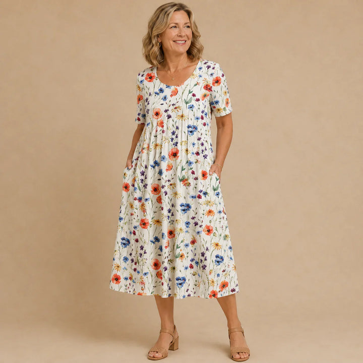Gigi - Figure Flattering Dress