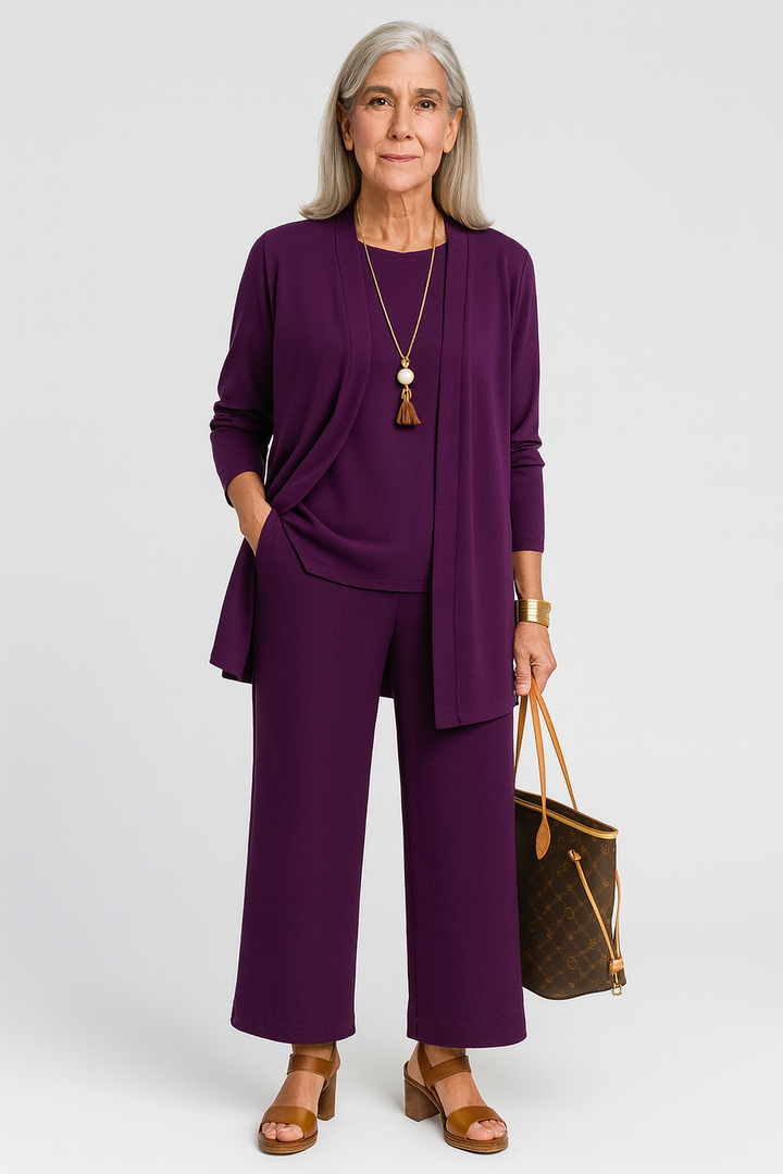 Mila - Elegant Comfortable Set
