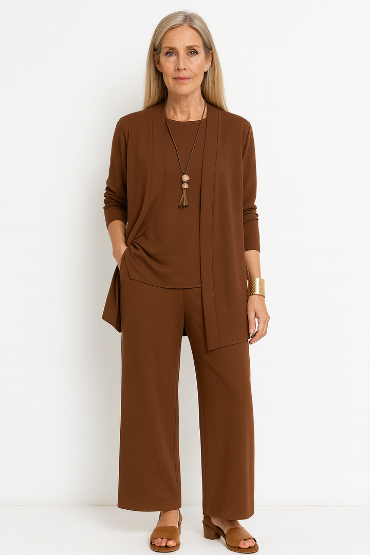 Mila - Elegant Comfortable Set