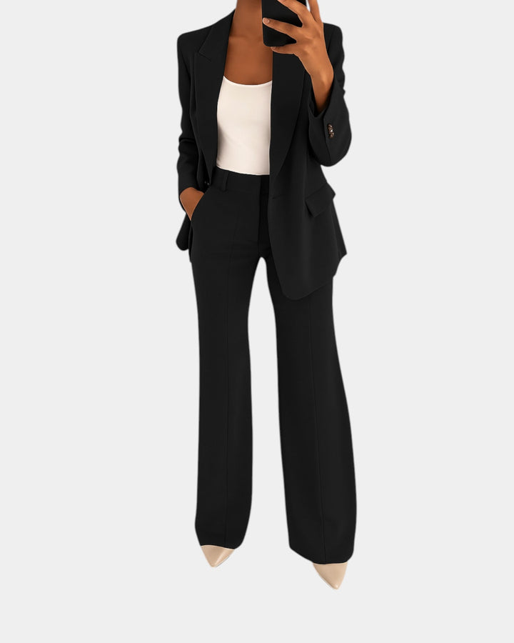 Aya - Set with Pants and Blazer