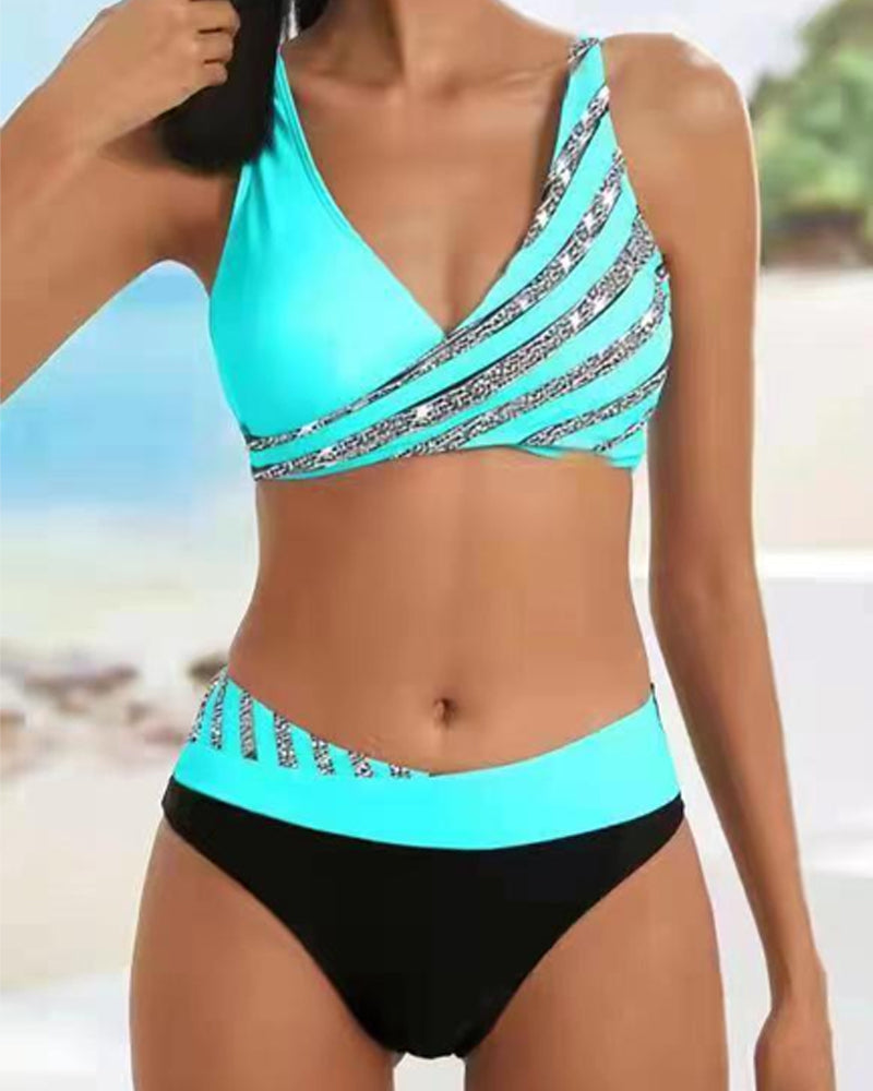 Mona - Bikini in Warm Tones
