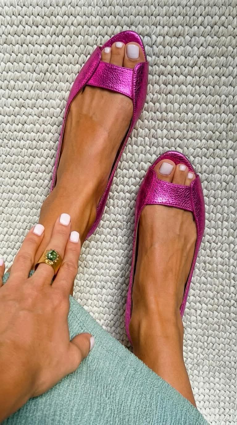 Adelina - Chic Comfort Golden Sandals