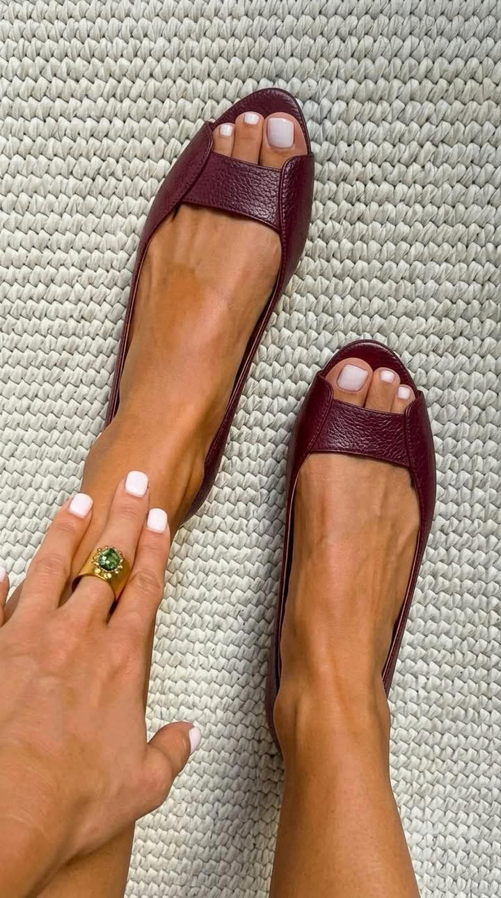 Adelina - Chic Comfort Golden Sandals