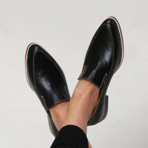 Annelies | Black Pointed Toe Loafers