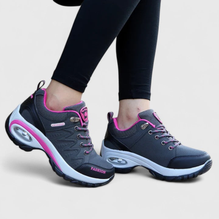 Leslie - Comfortable Sneakers