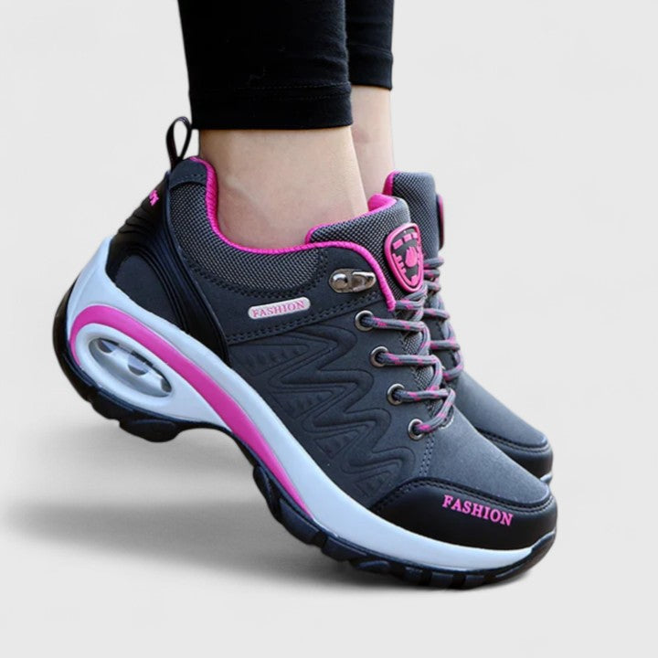 Leslie - Comfortable Sneakers