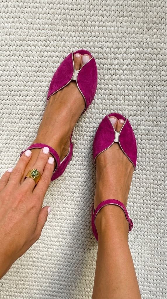 Olivia - Elegant Sage Green Sandals