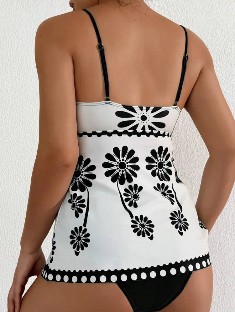 Margarita - Tankini Set with Floral Pattern and Tummy Coverage
