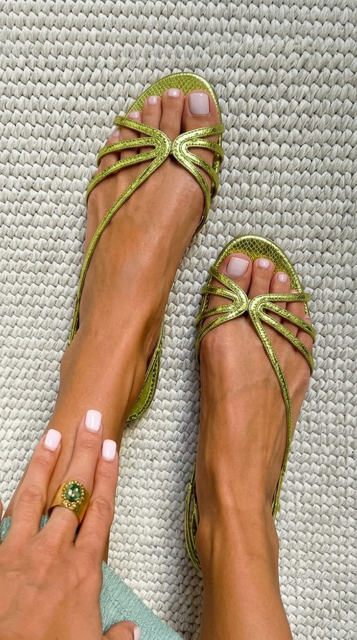 Ginevra - Golden Sandals Summer Elegance