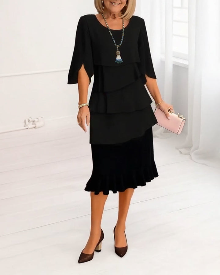 Sophie – Elegant Flowing Dress with Ruffles