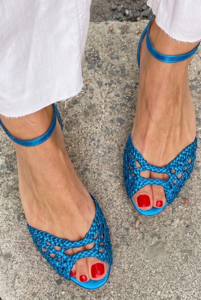 Isadora - Woven Golden Sandals