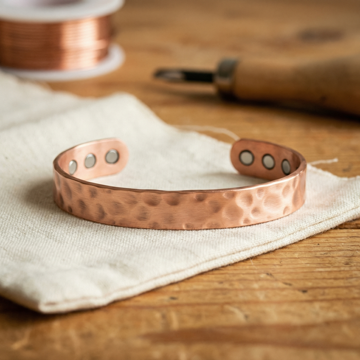 Mae & Luna Copper Bracelet - Magnetic Stone
