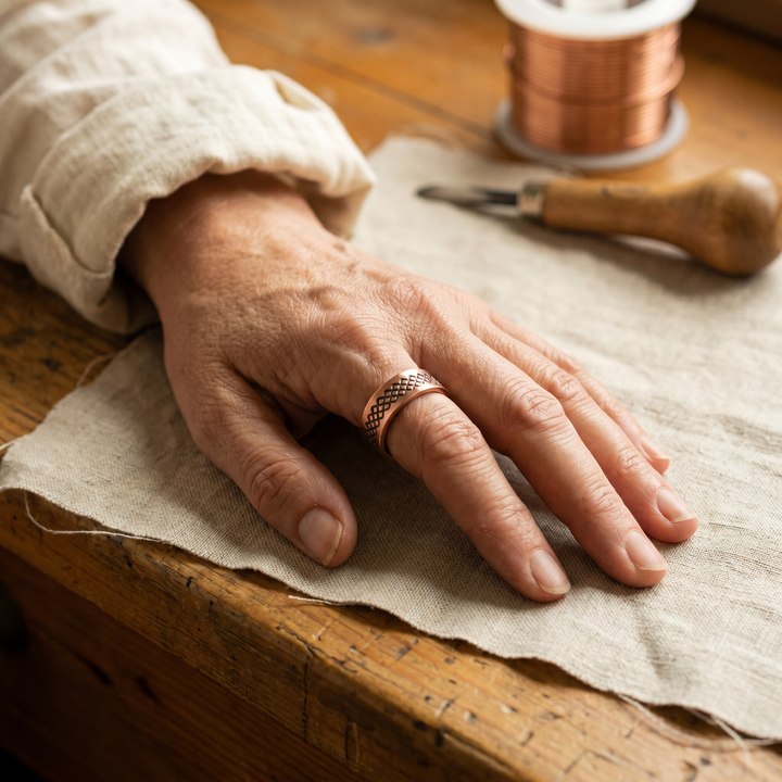Mae & Luna Copper Ring - Griglia