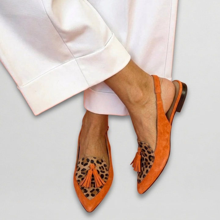 Eliza - Sandals with straps and tassels