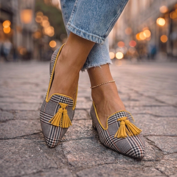 Livia - Pointed Flats