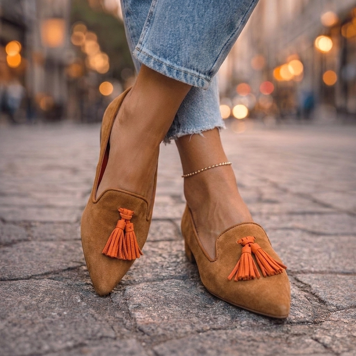 Livia - Pointed Flats