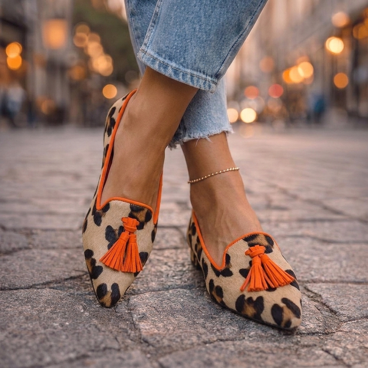 Livia - Pointed Flats