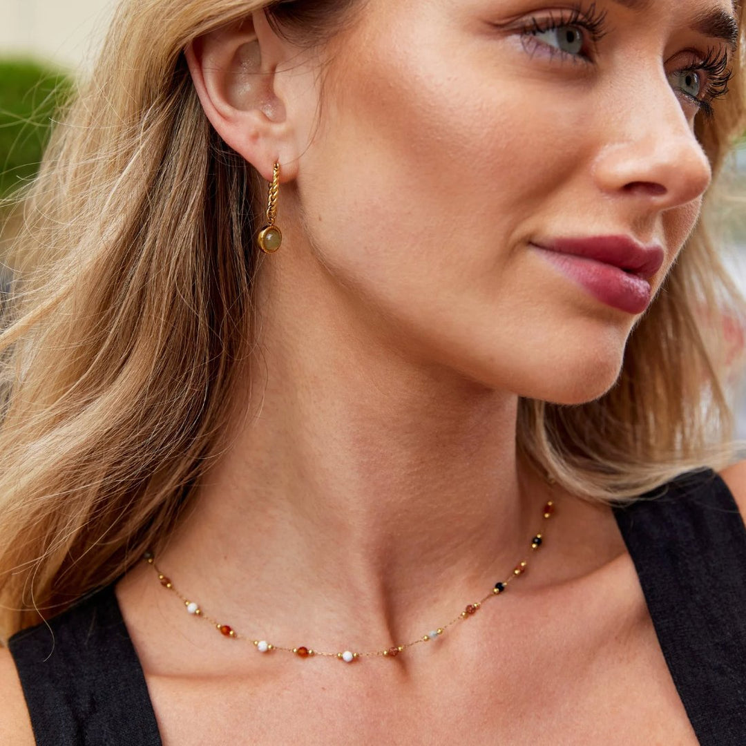 Minimalist Necklace with Stone