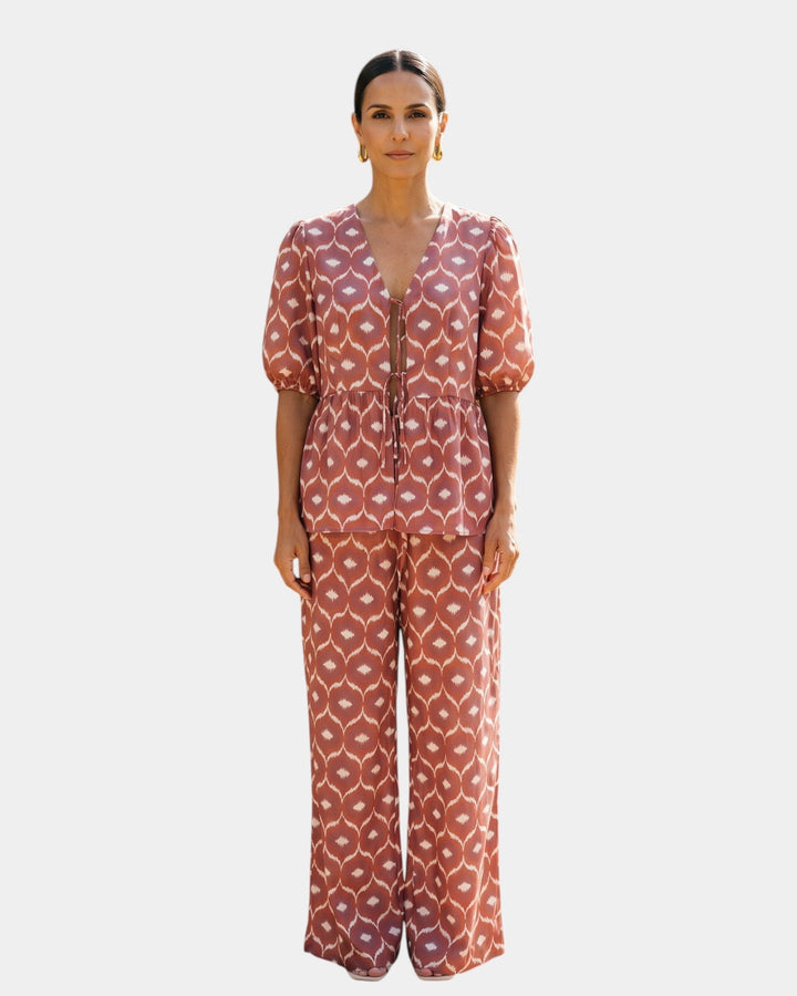 Gaëtane - Casual chic two-piece ensemble
