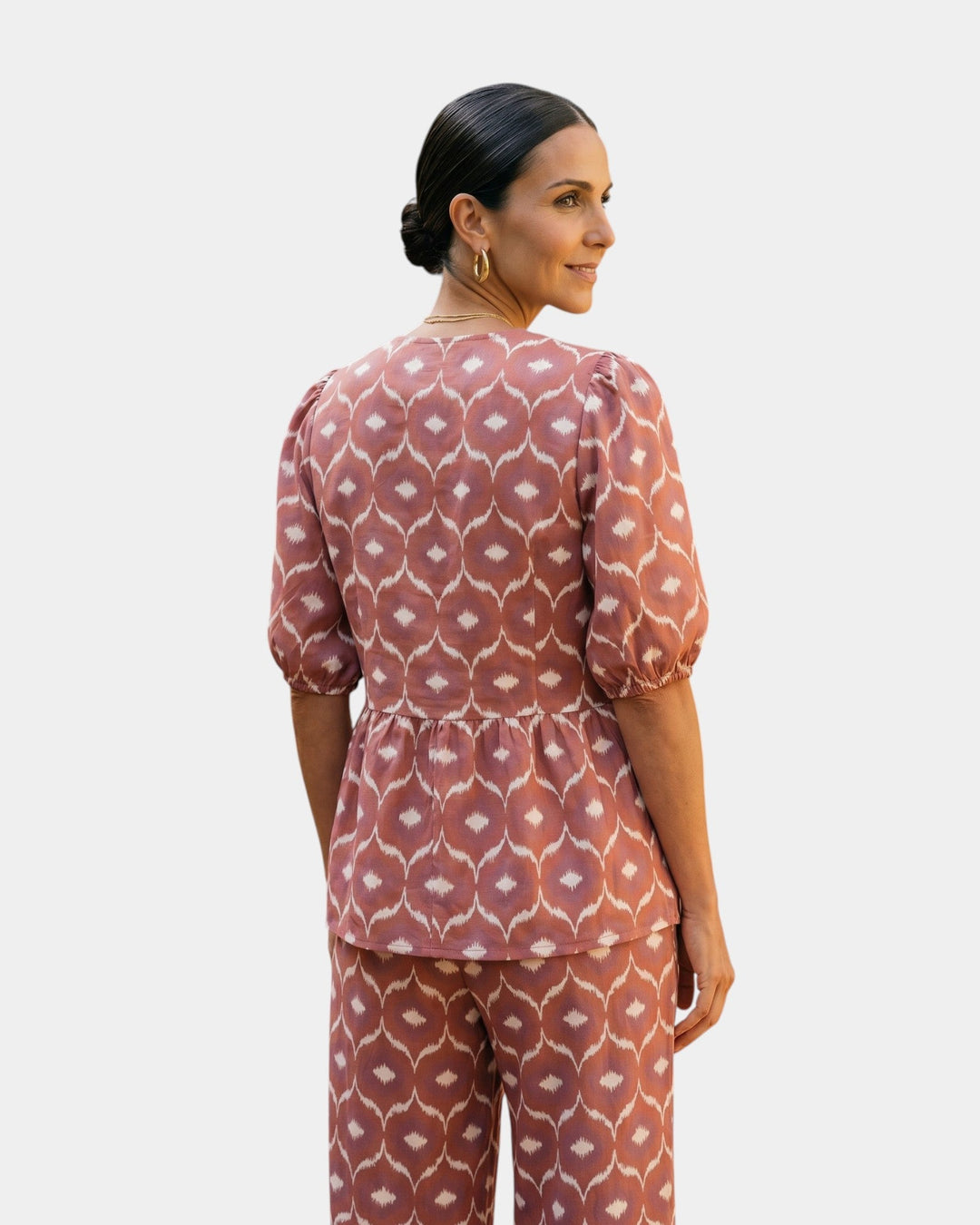 Gaëtane - Casual chic two-piece ensemble